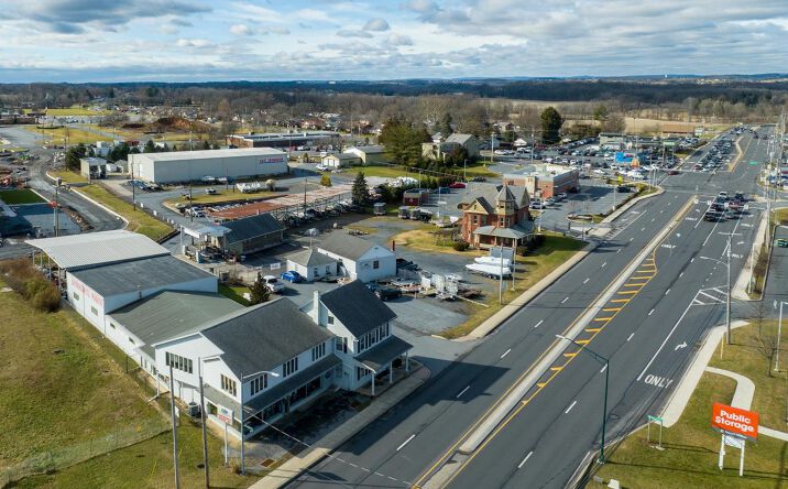 Pictures of Mixed Use property located at 2946 MacArthur Rd, Whitehall, PA 18052 for sales - image #1