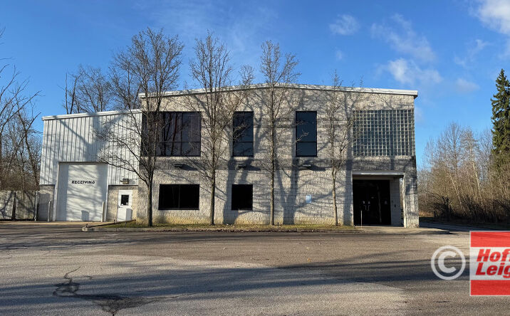 Pictures of Industrial property located at 9458 Ravenna Rd, Twinsburg, OH 44087 for sales - image #1