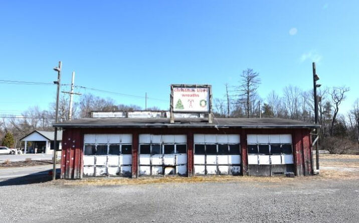 Pictures of Land property located at 1104 NY-28, Kingston, NY 12401 for sales - image #1