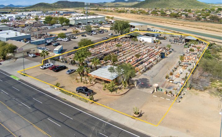 Pictures of Industrial, Land, Mixed Use property located at 1974 E Deer Valley Dr, Phoenix, AZ 85024 for comps - image #1