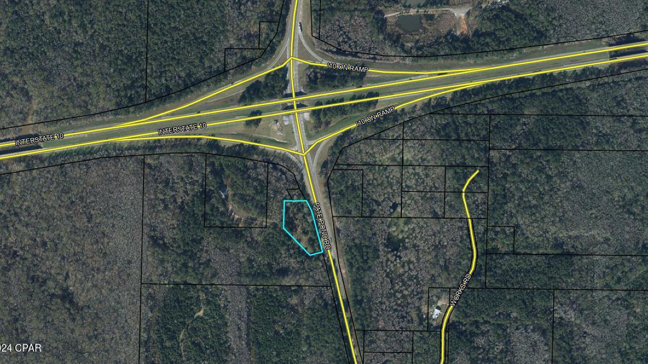 1090 Pate Pond Road, Caryville, FL 32427