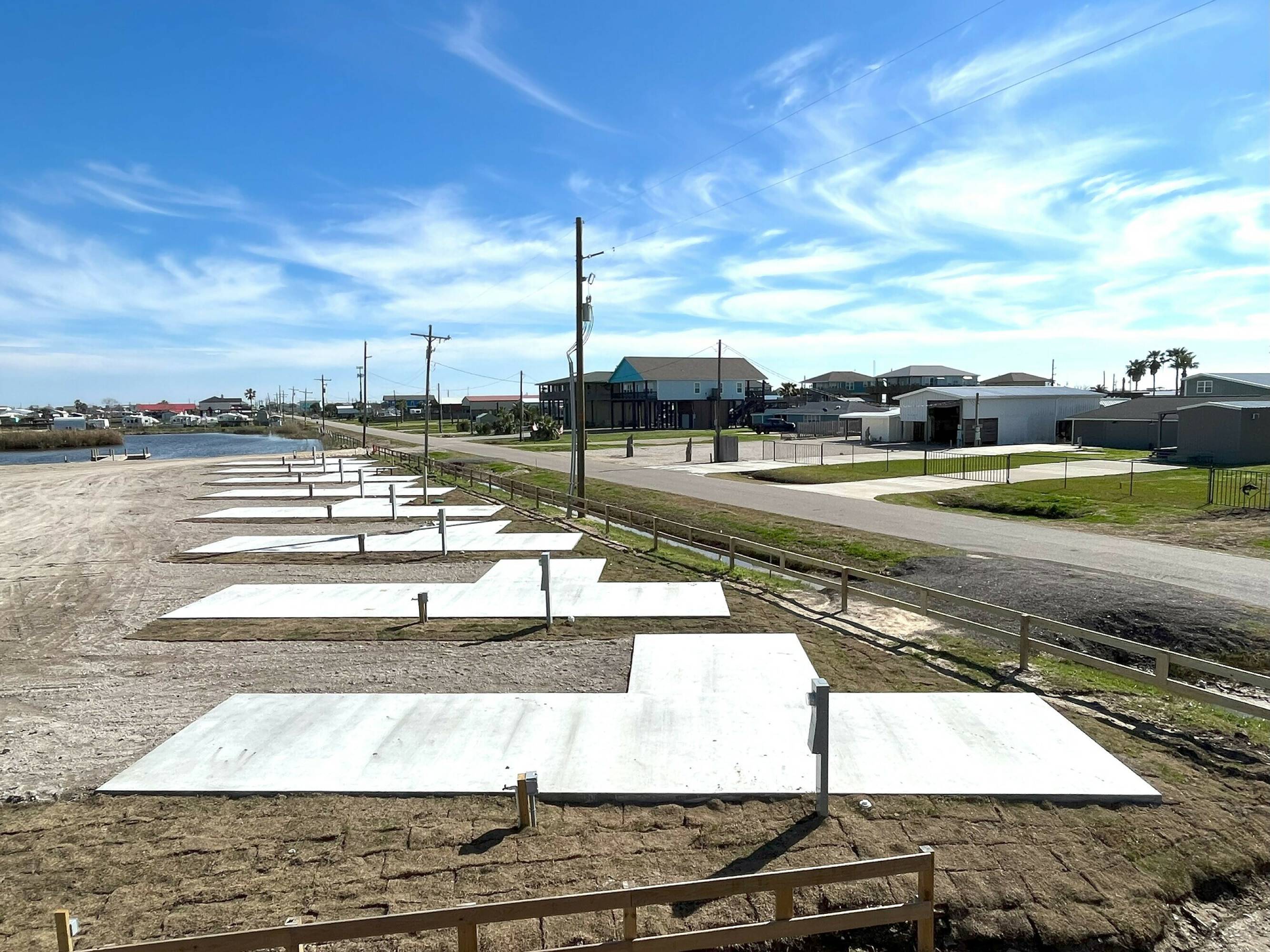 1160 N CRYSTAL BEACH RD Crystal Beach TX 776503422 APN 720353