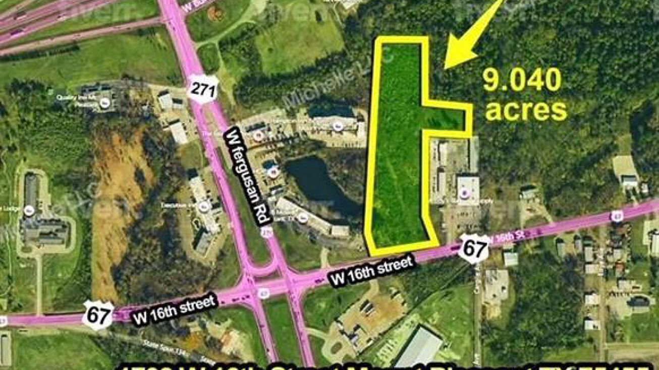 1708 W 16th St, Mt Pleasant, TX 75455