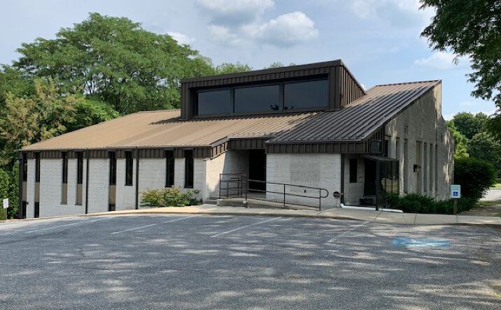 Pictures of Office property located at 2211 Mack Blvd, Allentown, PA 18103 for sales - image #1