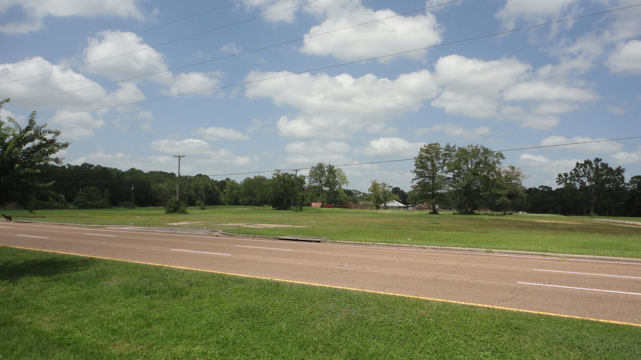 1600 Highway 90, Gautier, MS 39553