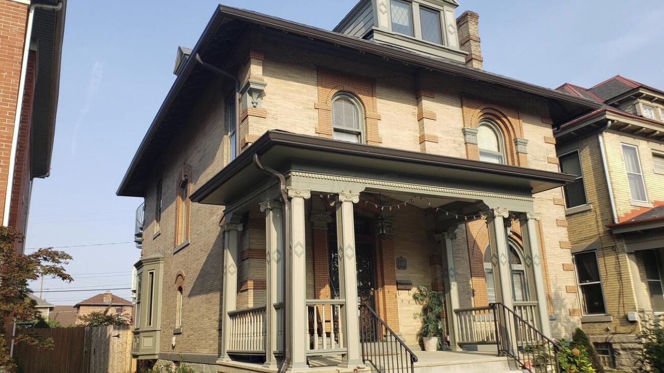 93 N Ohio Avenue, Columbus, OH 43203