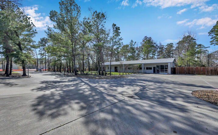 32703 Tamina Rd, Magnolia, TX 77354 | Crexi.com