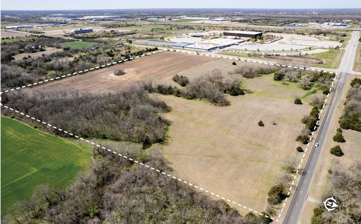 Pictures of Land property located at 8500 N Hydraulic Ave, Park City, KS 67147 for sales - image #1