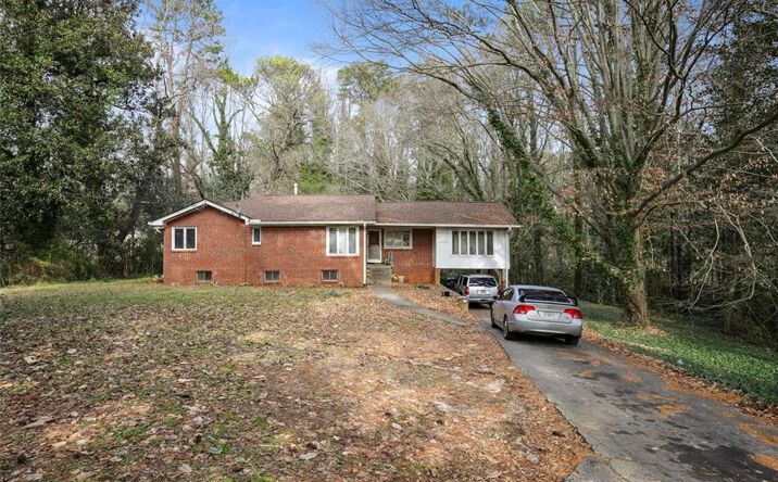 4656 ROCKBRIDGE RD SW Stone Mountain GA 30083 | Crexi.com