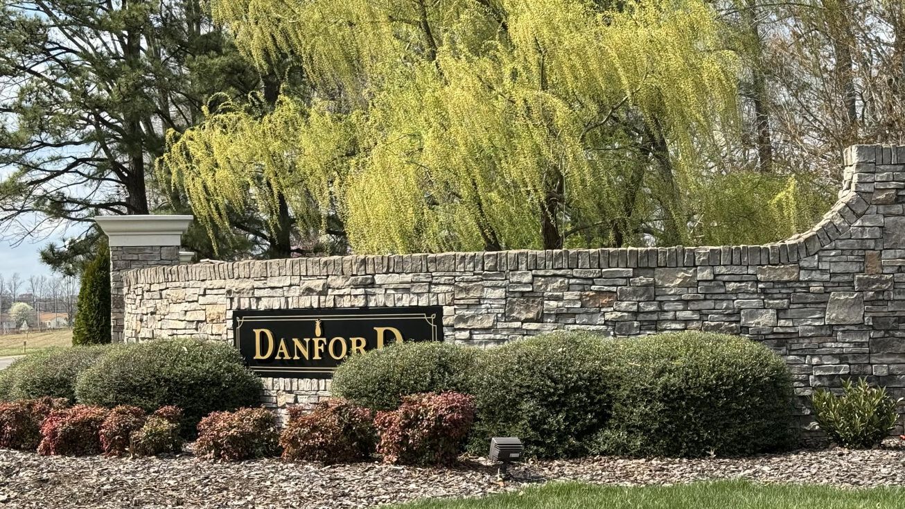 113 Danford Dr, Clarksville, TN 37043