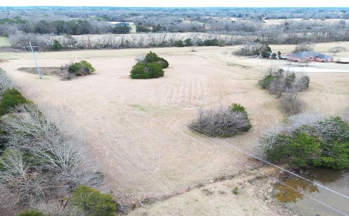 Pictures of Land, Mobile Home Park property located at 8.61 Acres in Oktibbeha, Starkville, MS 39759 for sales - image #1