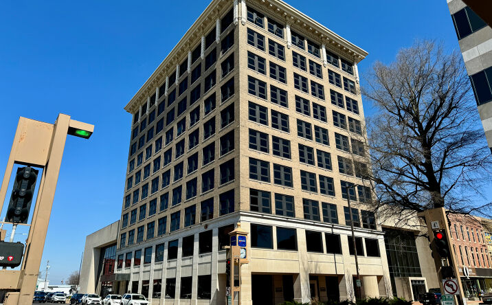 Pictures of Office property located at 333 Broadway St, Paducah, KY 42001 for sales - image #1