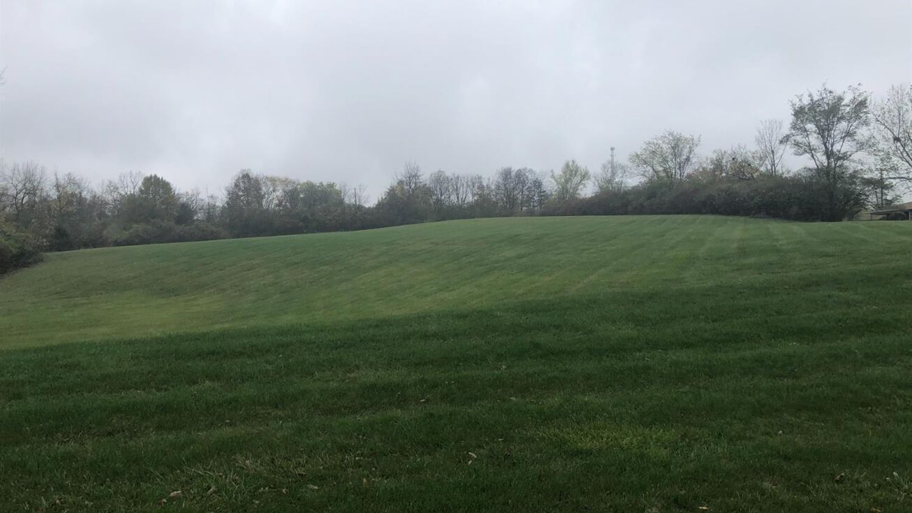 460 Wasserman Rd, Hamilton, OH 45013