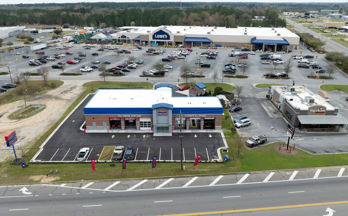 Pictures of Retail property located at 2006 US-82, Tifton, GA 31794 for comps - image #1