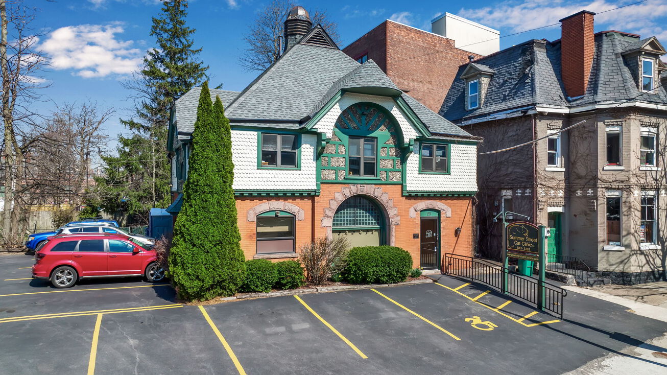 25 Summer St, Buffalo, NY 14209