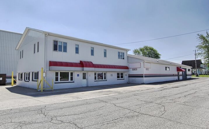 Pictures of Industrial property located at 310 S Union St, Russiaville, IN 46979 for sales - image #1