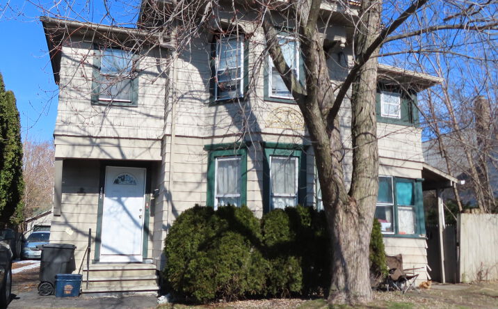 Pictures of Multifamily property located at 402 W Yates St, East Syracuse, NY 13057 for sales - image #1