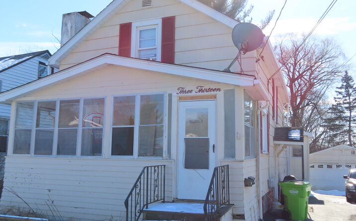 Pictures of Multifamily property located at 313 Garden City Dr, Syracuse, NY 13211 for sales - image #1