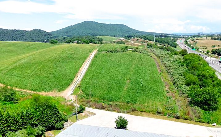 Pictures of Land property located at E Lee Hwy, Max Meadows, VA 24360 for sales - image #1