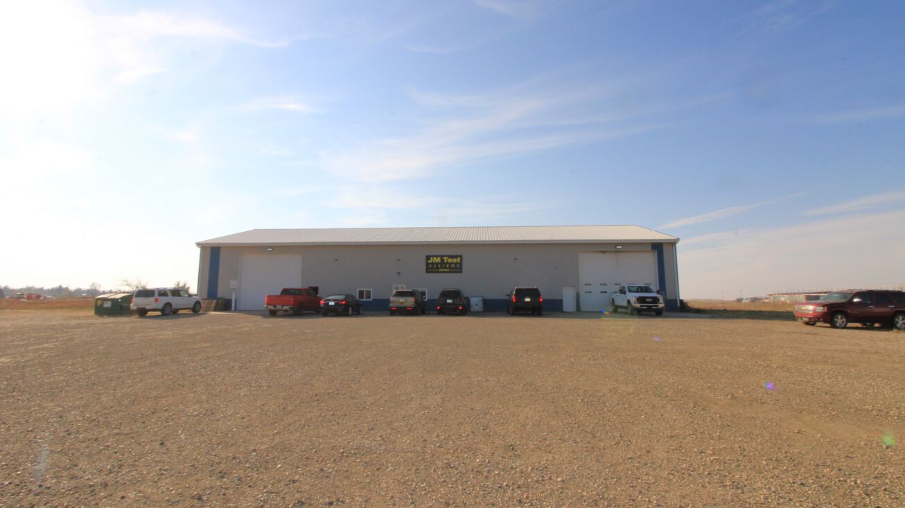 8401 282nd St NW, Berthold, ND 58718