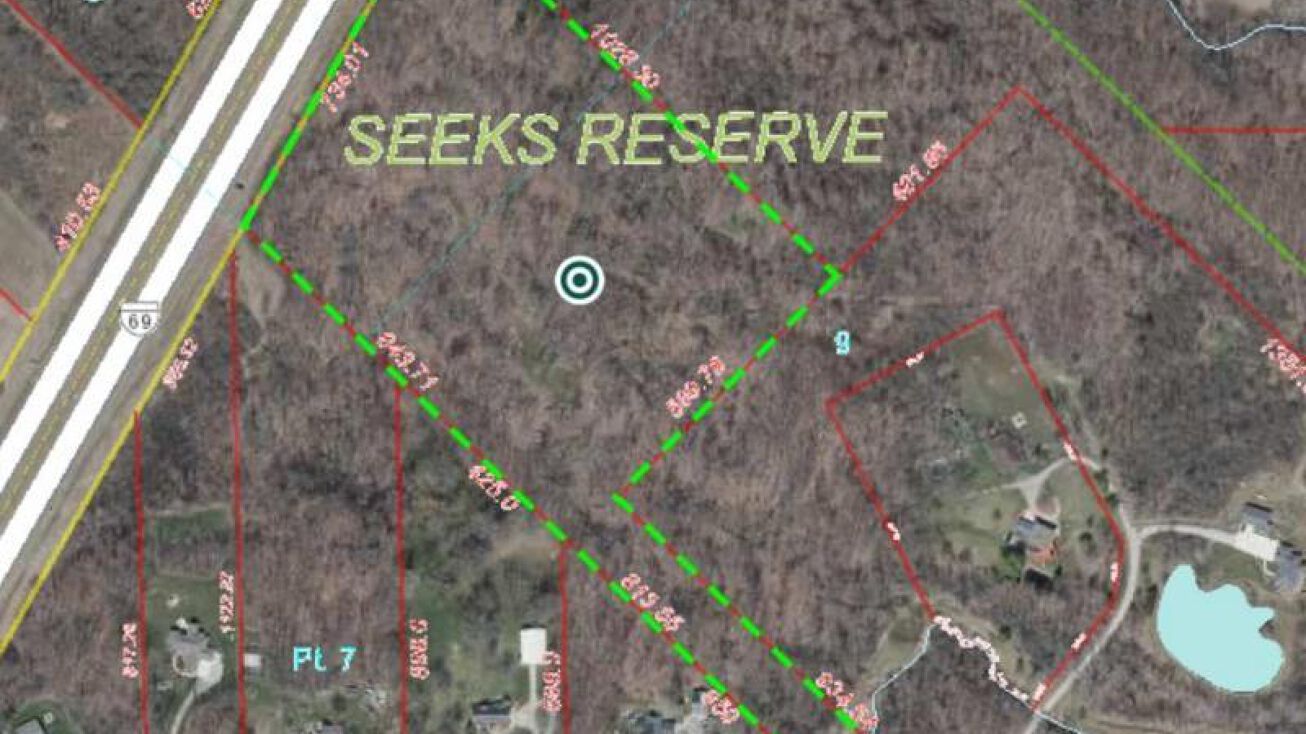 9916 Kress Road, Roanoke, IN 46809