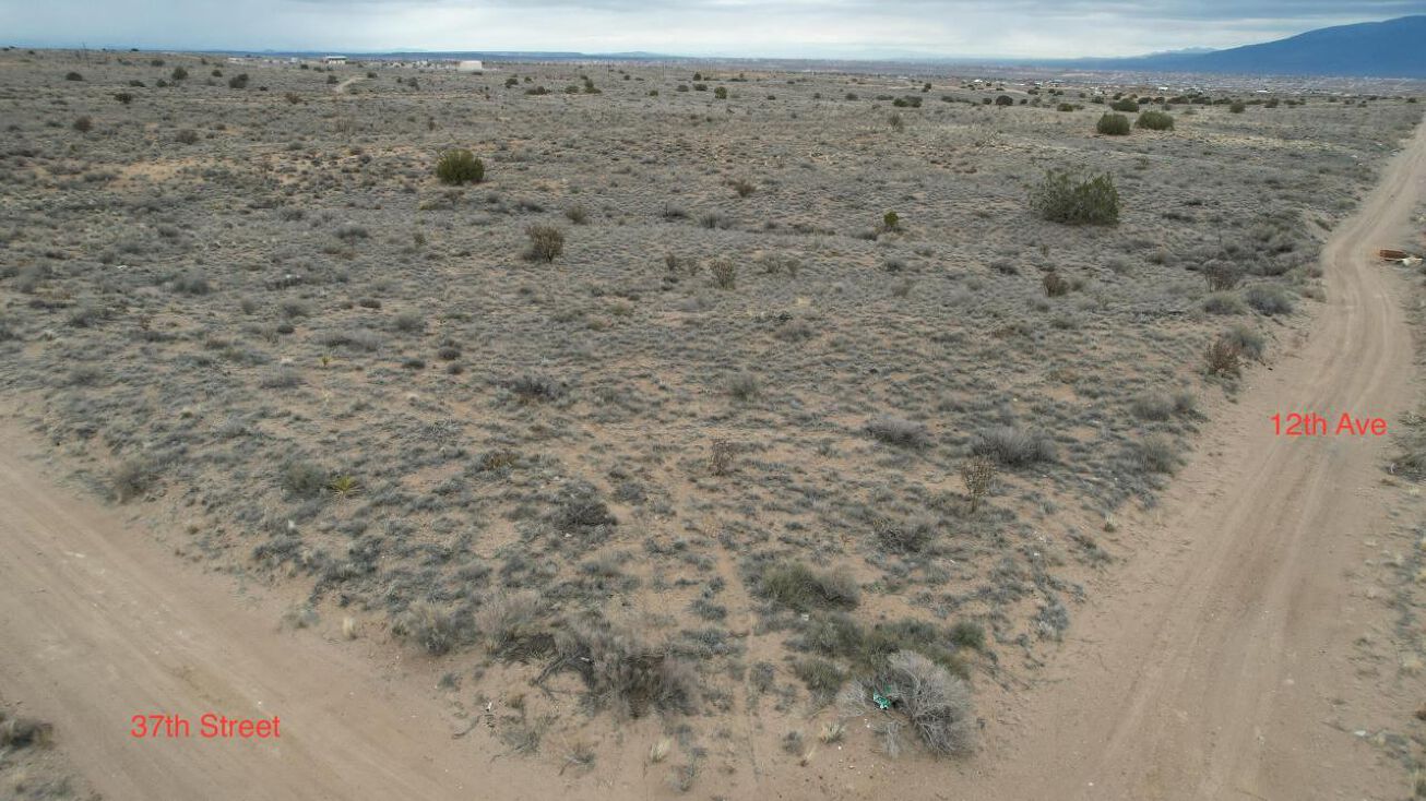 37th Street SW, Rio Rancho, NM 87124