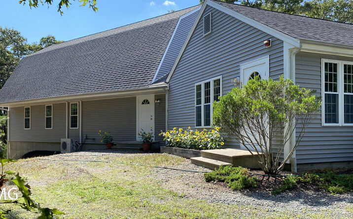 Pictures of Special Purpose property located at 327 Quaker Meetinghouse Road, East Sandwich, MA 02537 for comps - image #1