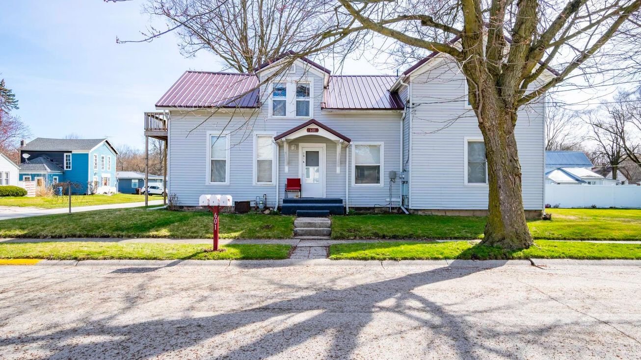 601 Grant Street, Ligonier, IN 467672137