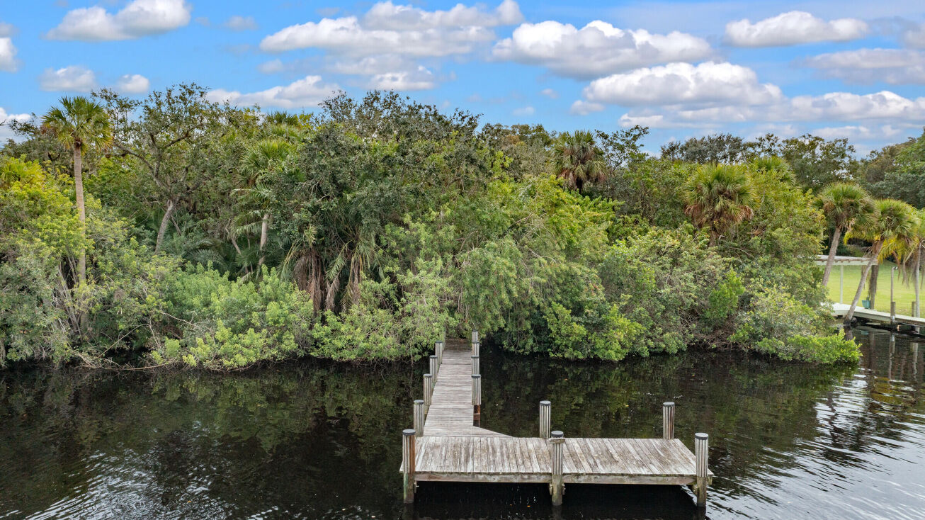 12511 Roseland Road, Sebastian, FL 32958