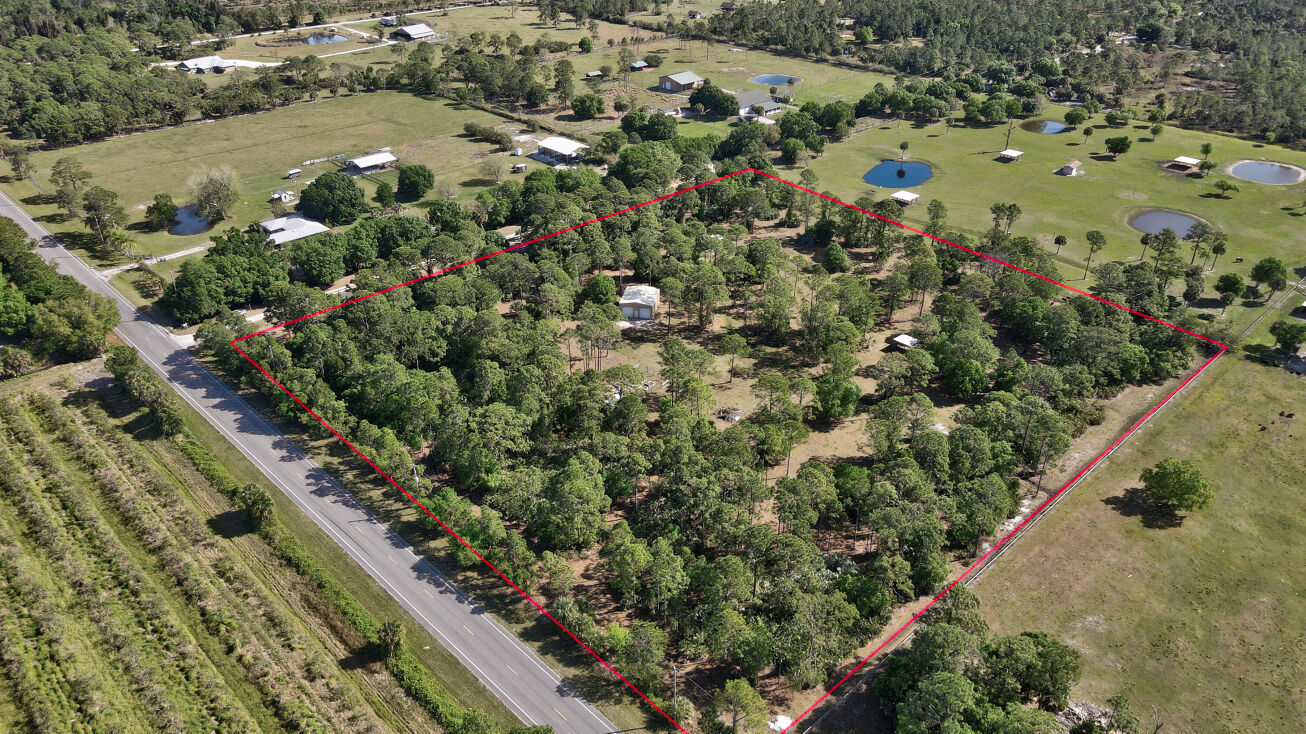 13755 115th Street, Fellsmere, FL 32948