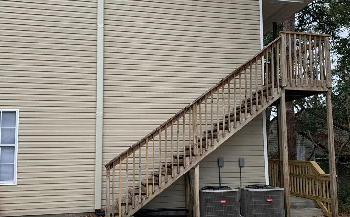 Pictures of Multifamily property located at 1415 Charlotte St, Tallahassee, FL 32304 for sales - image #1