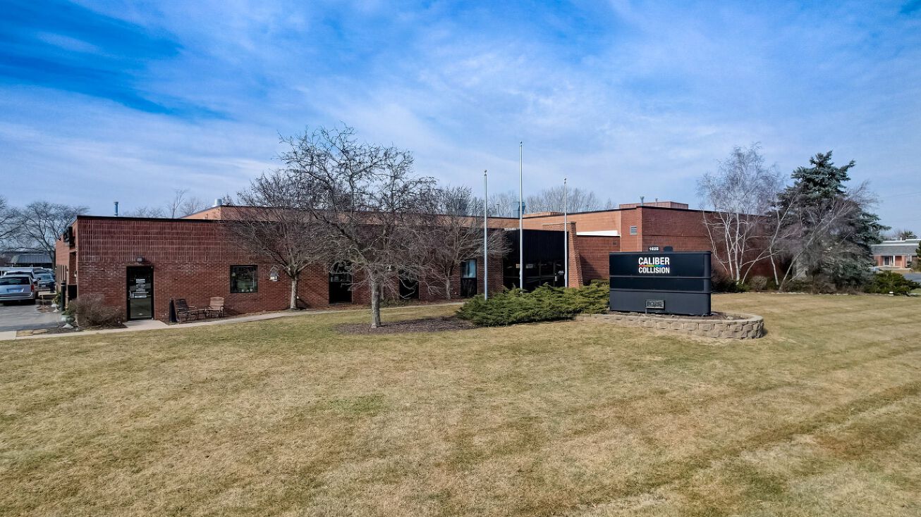 1625 N Barker Rd, Brookfield, WI 53045 | Crexi.com