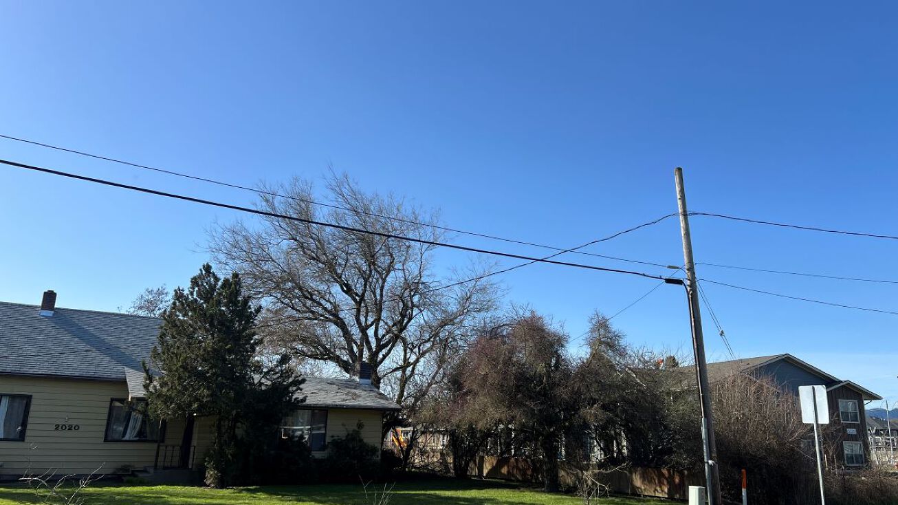 2020 SW 53rd St, Corvallis, OR 97333