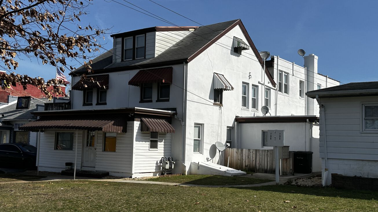 796 Frederick St, Hagerstown, MD 21740