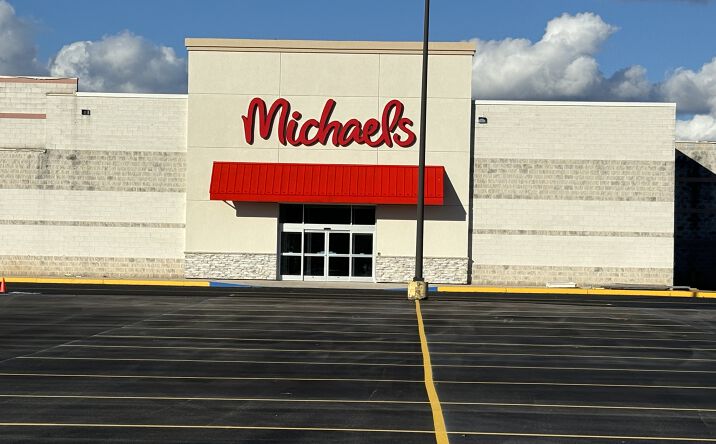 Pictures of Retail property located at 225 Columbia Mall Dr unit a, Bloomsburg, PA 17815 for sales - image #1