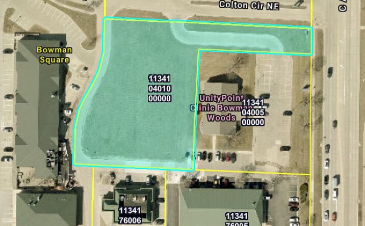 Pictures of Land property located at 425 Colton Cir NE, Cedar Rapids, IA 52402 for sales - image #1