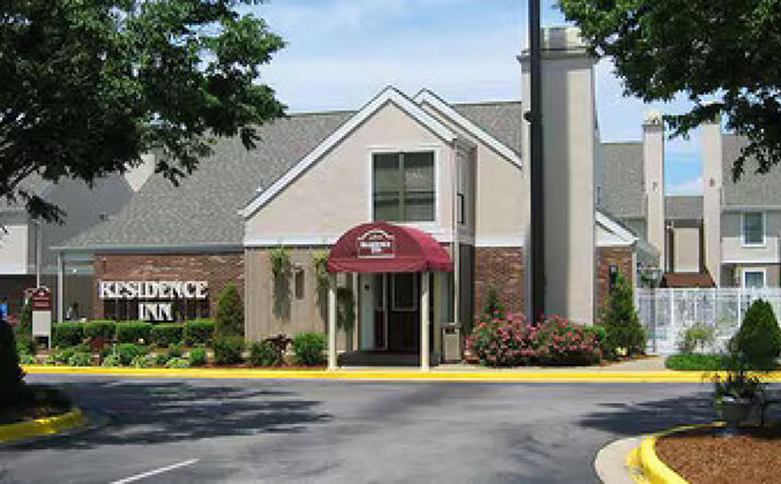 Pictures of Hospitality property located at 120 N Hurstbourne Pkwy, Louisville, KY 40222 for sales - image #1