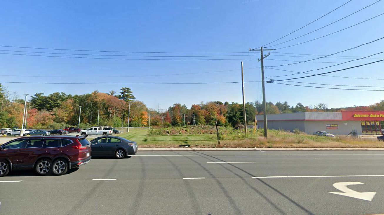 322 Boston Post Rd, North Windham, CT 06256