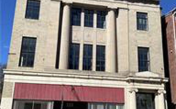 Pictures of Mixed Use, Multifamily, Office, Retail, Self Storage property located at 139 W Broad St, Tamaqua, PA 18252 for sales - image #1
