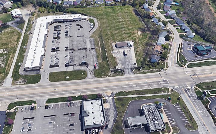 Pictures of Retail, Land property located at 100 Crossroads Plaza, O'Fallon, MO 63368 for sales - image #1