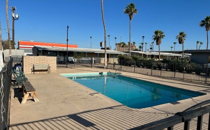 Pictures of Multifamily property located at 2550 S Virginia Dr, Yuma, AZ 85364 for sales - image #1
