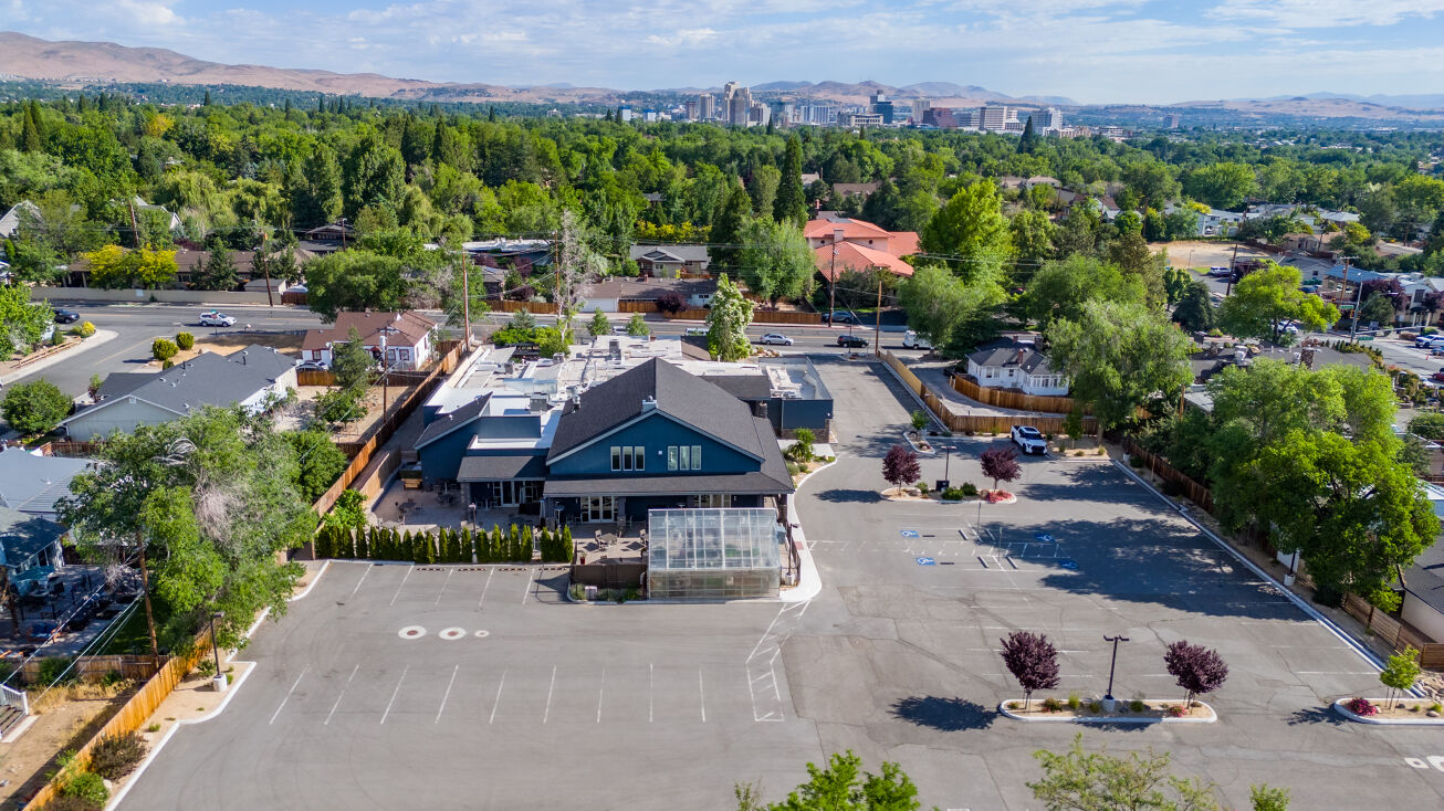 606 W Plumb Ln, Reno, NV 89509