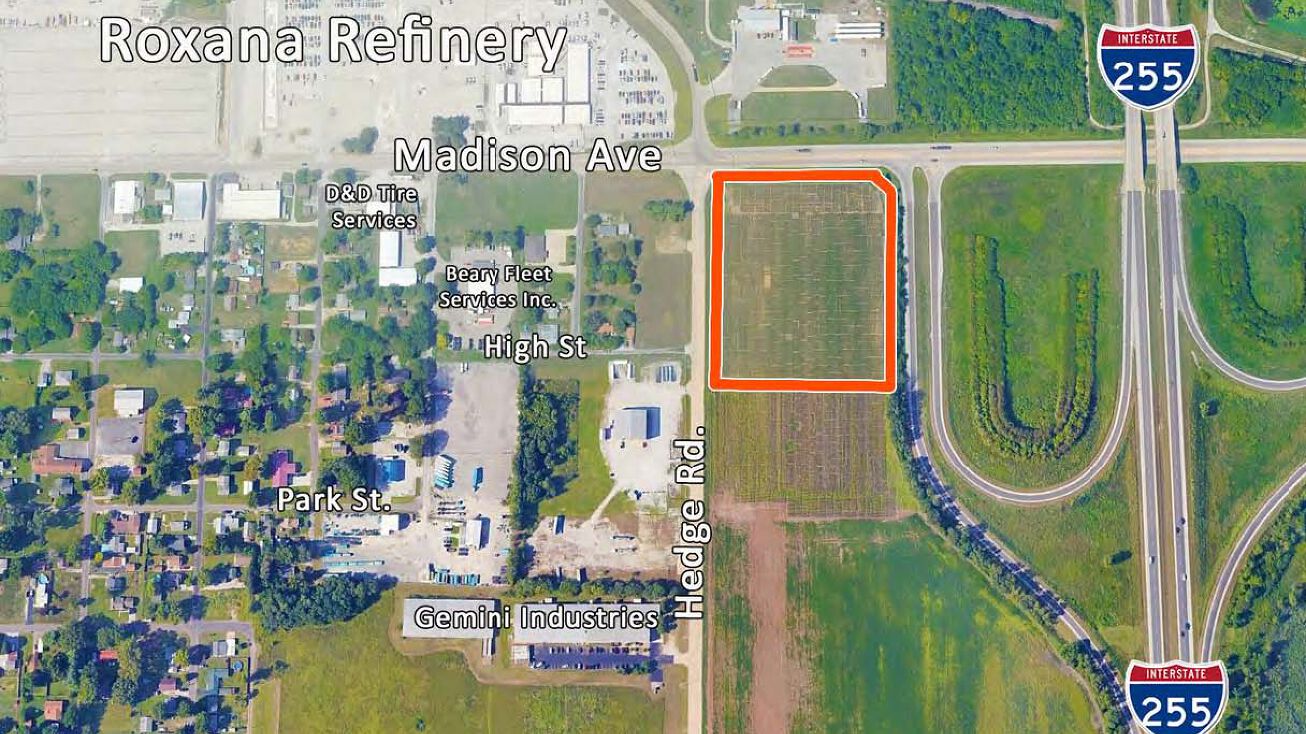 Madison Ave & Hedge Rd, Roxana, IL 62084