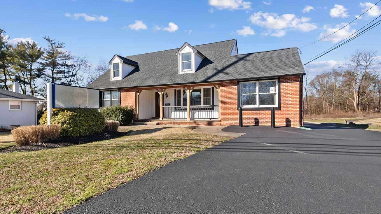 1808 Springdale Rd, Cherry Hill, NJ 08003