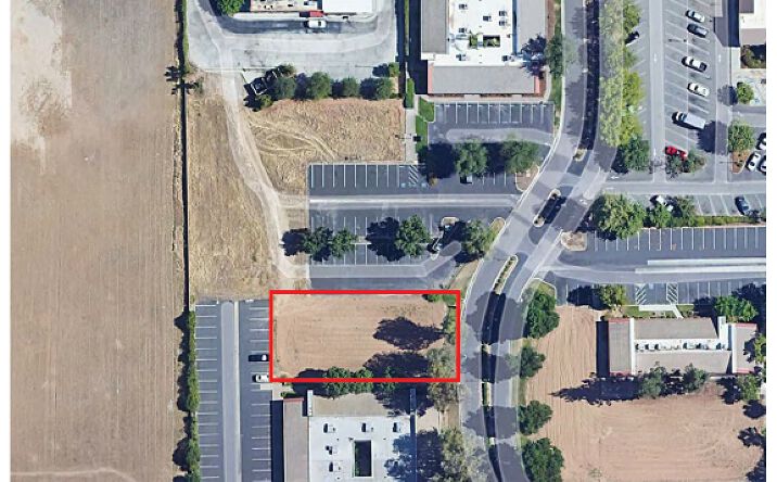 Pictures of Land property located at 3477 W Shaw Ave, Fresno, CA 93711 for sales - image #1