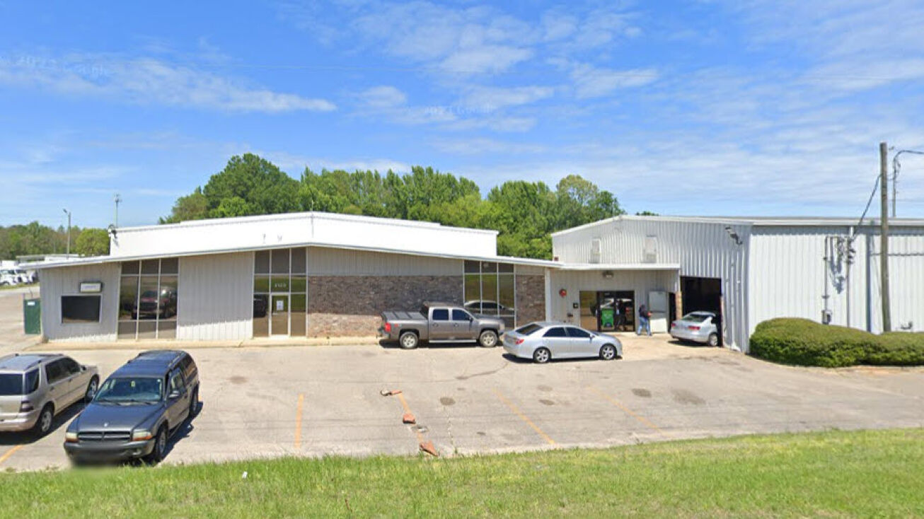3120 Hayneville Rd, Montgomery, AL 36108