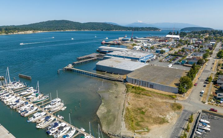 Pictures of Land property located at 1502 5th St, Anacortes, WA 98221 for sales - image #1