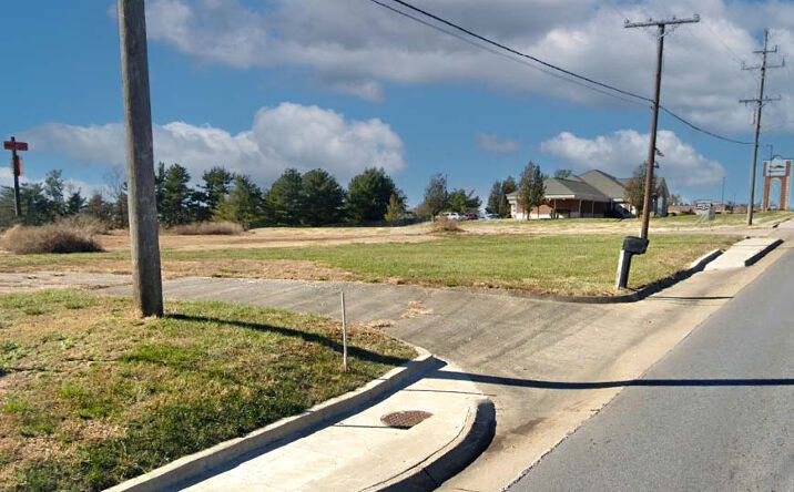 Pictures of Land property located at 2505 E Jackson Blvd, Jackson, MO 63755 for sales - image #1