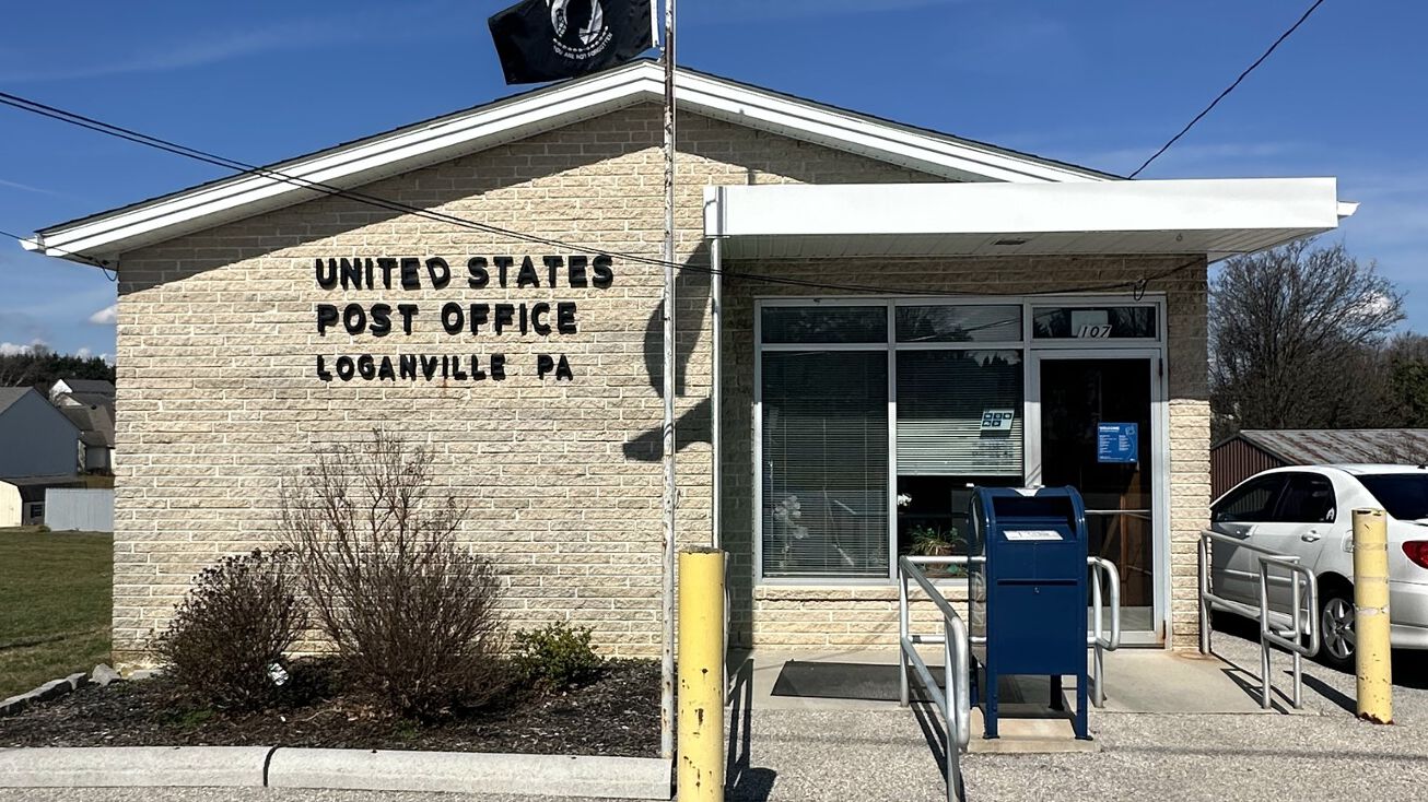 107 W Ore St, Loganville, PA 17342