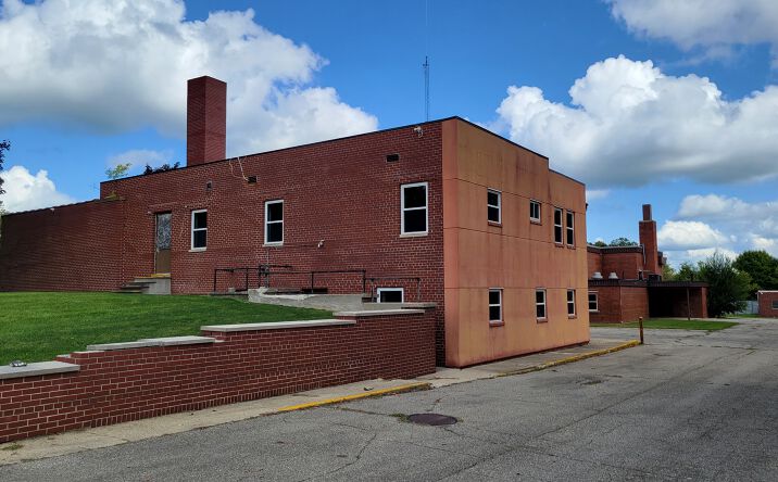 Pictures of Multifamily property located at 427 N Steer St, Addison, MI 49220 for sales - image #1